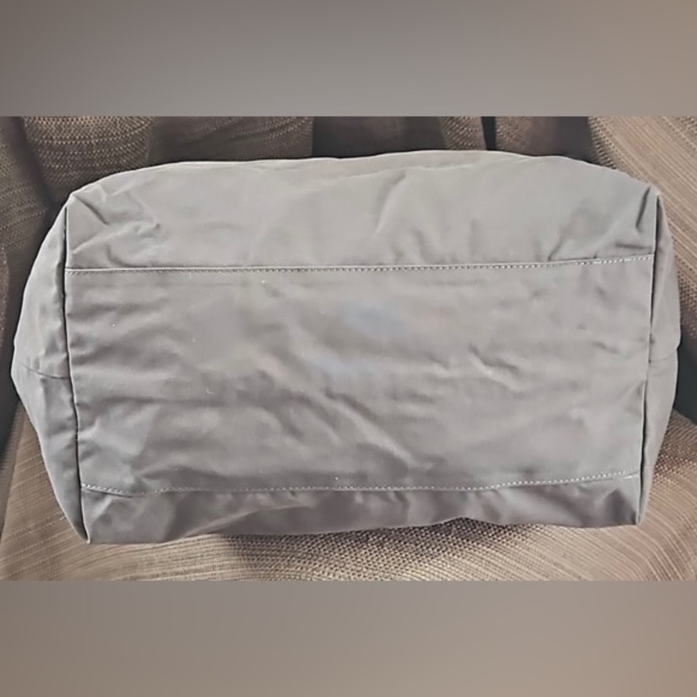 Kate Spade Large Vintage Tote - Picture 6 of 13